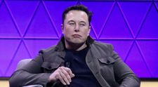 Elon Musk ar putea ”ucide o mulțime de extratereștri”. Avertismentul oamenilor de știință