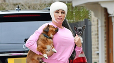 Katie Price și-a dezvăluit noul look după o operație de mii de euro. Cum arată acum
