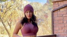 Cassandra Sienega, mai fierbinte ca niciodată. Cum s-a lăsat fotografiată modelul cu cei mai mici bikini din lume