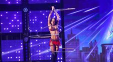 Alla Klyshta, dansatoarea de hoola hoop: „Cu cât mă pot învârti mai mult, cu atât sunt mai fericită