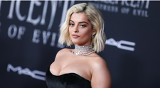 Bebe Rexha, fotografie incendiară pe plajă. Poza cu care și-a înnebunit fanii