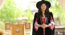 De la cine moștenește Monica Bârlădeanu frumusețea? ,,Sunteți ca două picături de apă!”, au exclamat fanii