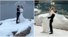 Nuntă la -2 grade Celsius pe vârful muntelui! Imaginile spectaculoase surprinse de fotografi cu cei mai curajoși miri au devenit virale