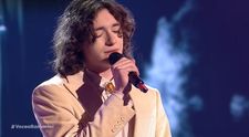 Vocea României 2024: Semifinala. Colin Doljescu ne-a fermecat cu vocea sa caldă, interpretând melodia „Zece” a lui Florin Chilian