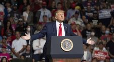 Situația jenantă în care a fost pus Donald Trump la evenimentul electoral din Tulsa. Ce a pățit președintele american