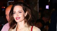 Primele fotografii cu Angelina Jolie dupa ce tabloidele au scris ca ar cantari doar 35 de kilograme. Cum arata acum