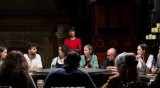 Tensiunile ating cote maxime la masa rotundă! Să înceapă votul! Pe cine au dat afară: un trădător sau un nevinovat?
