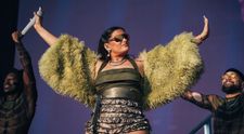 Diva anilor 2000, de nerecunoscut la 47 de ani. Nelly Furtado și-a surprins fanii cu noul look voluptuos