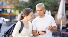 O nouă metodă de fraudă cu ajutorul telefonului. Ce trebuie să știe românii înainte să fie prea târziu