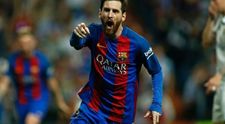 Imaginea geniala cu Messi si cainele sau urias. E aproape la fel de mare ca el!
