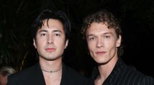 Hudson William și Connor Storrie, cei mai atrăgători bărbați de pe planetă! Tot ce trebuie să știi despre ei și cine sunt partenerii lor în viața reală