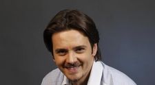 Mihai Petre: 