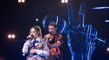 Confruntări Vocea României 2023. Iulia Cotuț și Marinică Burcea au ridicat publicul în picioare cu piesa ”Lovely”, dar unul singur a mers mai departe: „Bonusul meu sunt cei doi din față”