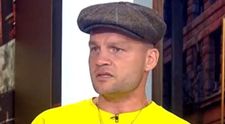 Andre Bîrleanu, bătut în mijlocul parcului Herăstrău de mai mulți artiști! Imagini în premieră