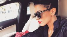 Pare o aparitie banala, dar trebuie sa vezi intreaga tinuta. Adelina, mai sexy ca niciodata