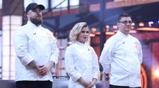 FINALA MASTERCHEF: Moment emoționant - Cei trei finaliști sunt susținuți de familie