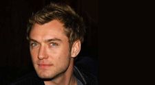 Fiica lui Jude Law, o frumusețe răvășitoare la doar 17 ani. Are deja contracte cu Chanel și Gucci