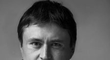 Regizorul Cristian Mungiu a spus povestea bunicii, care i-a marcat viața, într-o carte de excepție