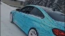 S-a pregătit de Crăciun! Un șofer din Vâlcea și-a împodobit BMW-ul cu ghirlande luminoase. Polițiștii l-au oprit în trafic