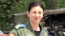 O româncă, comandant pe o aeronavă NATO! Cine este Simona Maierean