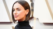 VIDEO Secretul de frumusețe al supermodelului Irina Shayk. Cu ce aparat ține rusoaica celulita la distanță