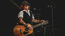 Johnny Depp a devenit imaginea unui celebru brand de bunuri de lux, în urma unui contract de milioane