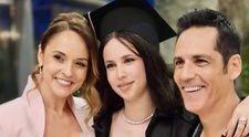 Violeta Bănică, imagini emoționante cu părinții de la absolvirea liceului. Andreea Marin și Stefan Bănică, apariție rară împreună