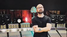 Un român câștigă Grammy după Grammy în SUA! Sergiu Gherman e producător muzical al unor artiști care fac înconjurul lumii