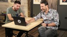 Andi Moisescu revine cu Apropo TV. Emisiunea sărbătorește 15 ani și 30 de sezoane