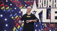 Nic cel magnific e magician cu acte in regula: 