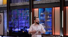 MasterChef 2025, 15 septembrie. Vlad Boomer, avocatul pasionat de cafea, și-a încercat norocul cu o rețetă ambițioasă. Preparatul ales de concurent i-a lăsat un gust amar lui Cătălin Scărlătescu: „Trebuie să îți sară s....”