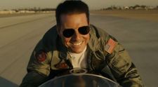 Tom Cruise, pe posterul noului film ”Top Gun: Maverick”: ”Ești un dinozaur”