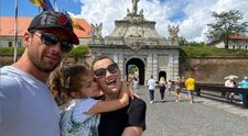 Adrian Nartea, imagini adorabile de familie. Cum și-a surprins fanii la final de an