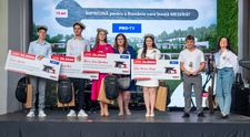 Bursele BookLand, cele mai mari burse educaționale acordate în România, în valoare totală de 140.000 de euro, au fost decernate în cadrul Galei BookLand