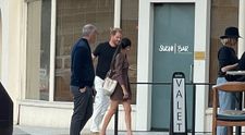 Meghan Markle, surprinsă de paparazzi într-o rochie extrem de scurtă și papuci. Cum a ieșit la restaurant cu prințul Harry
