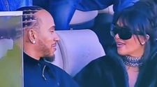 Iubire ca-n filme sau un spectacol ieftin regizat? Kim Kardashian și Lewis Hamilton, împreună în loja bogaților de la Super Bowl