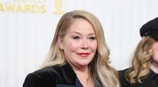 „S-ar putea să nu mai prindă ziua de mâine!” Prietenii Christinei Applegate, declarații sfâșietoare despre starea ei