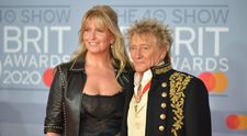 Rod Stewart își laudă viața sexuală tumultoasă în noul album! Ce melodie i-a dedicat fostei iubite 