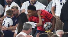 Cât de frumoasă este iubita lui Ollie Watkins, eroul Angliei! Sărutul celor doi de după semifinala Euro 2024 a făcut înconjurul lumii