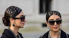 Toată lumea întoarce capul după ele pe stradă. Cine sunt surorile Babani, care cheltuie o avere pe haine și accesorii de lux