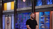 MasterChef 2025, 15 septembrie. Arthur Loild, campionul la jiu jitsu, pus la pământ de Cătălin Scărlătescu. Steak-ul de vită i-a împărțit pe chefi în două tabere: „Ia-ți o furculiță! Urgent”