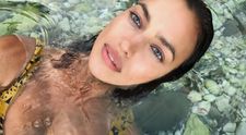 Irina Shayk și-a etalat silueta de supermodel într-un costum de baie super sexy: “Ești femeia perfectă!”