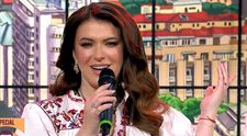 Cum arată acum gemenele Laviniei Goste. Interpreta de muzică populară le-a însoțit la premiera filmului „Tati Full Time” de la Cluj