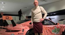 Un inginer din Germania, care poartă fuste și pantofi cu toc, a debutat ca model. Bărbatul reinventează moda masculină