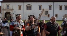 Descoperă Alba Iulia ca un adevărat MasterChef! Florin Dumitrescu, Sorin Bontea și Cătălin Scărlătescu au călătorit în timp, printre zidurile cetății