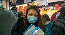 Ce să NU faci în caz că ești infectat cu coronavirus. Greșeala fatală care îți poate face mult rău