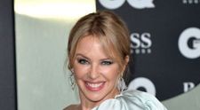 Regina muzicii disco din anii 2000, apariție fabuloasă la GQ Awards. Kylie Minogue, aproape neschimbată
