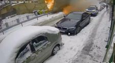 Momentul exploziei de la Poliția Rutieră Lugoj, în care trei polițiști au fost răniți, surprins pe camere. VIDEO