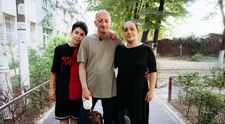 Visuri la cheie, 9 octombrie 2024. Povestea emoționantă a familiei Covaci. Claudiu a trecut pe lângă moarte, după ce uniforma i-a fost cuprinsă de flăcări: „Grefele de piele îi sunt puse direct pe mușchi”
