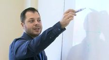 Antrenorul de la catedra de matematica si olimpicii sai. 